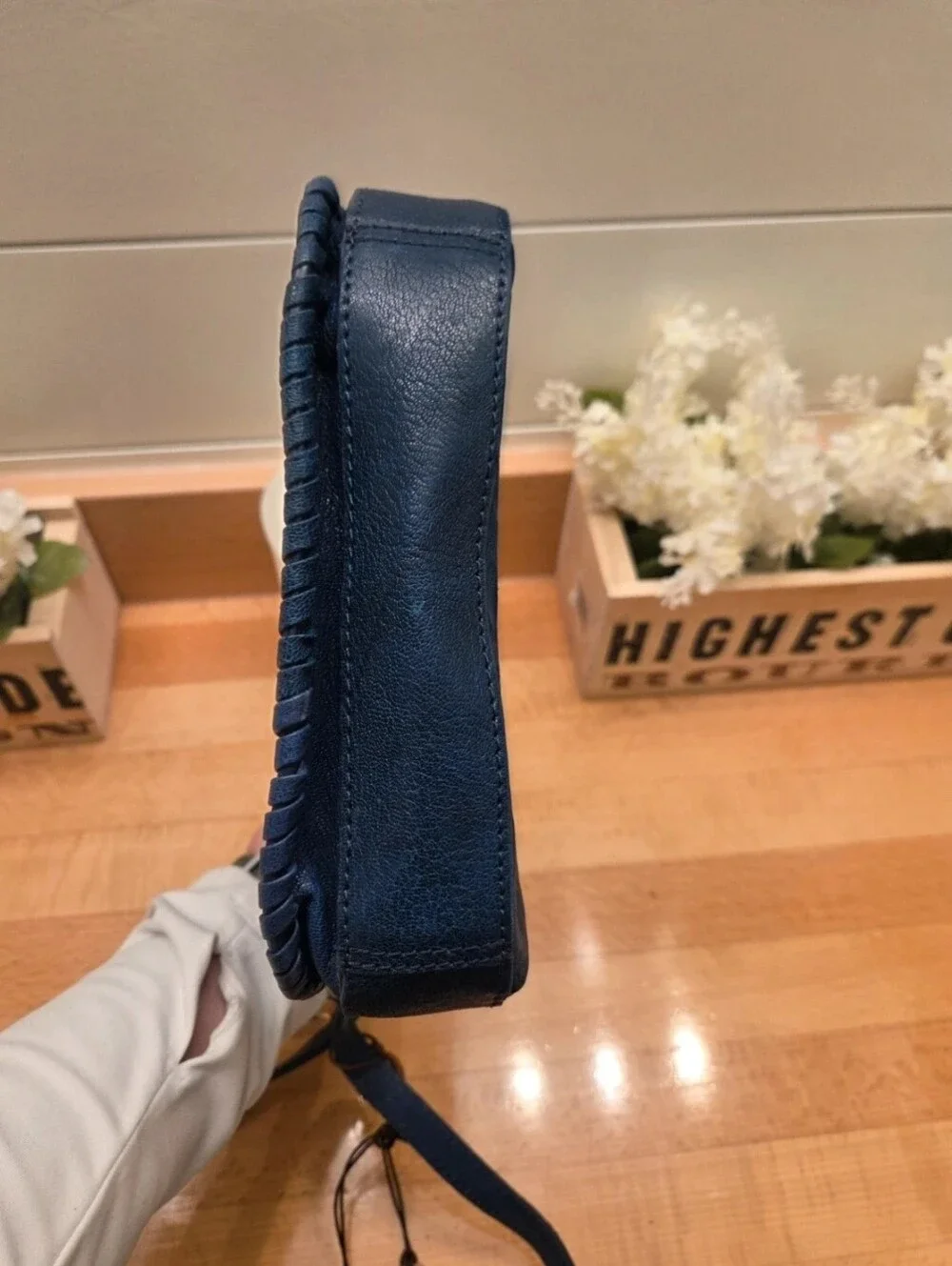 Hidesign Valonia 03 Sling Crossbody Textured Sapphire Blue Leather New